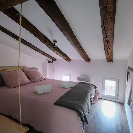 Apartment Superb Cozy In The Heart Of